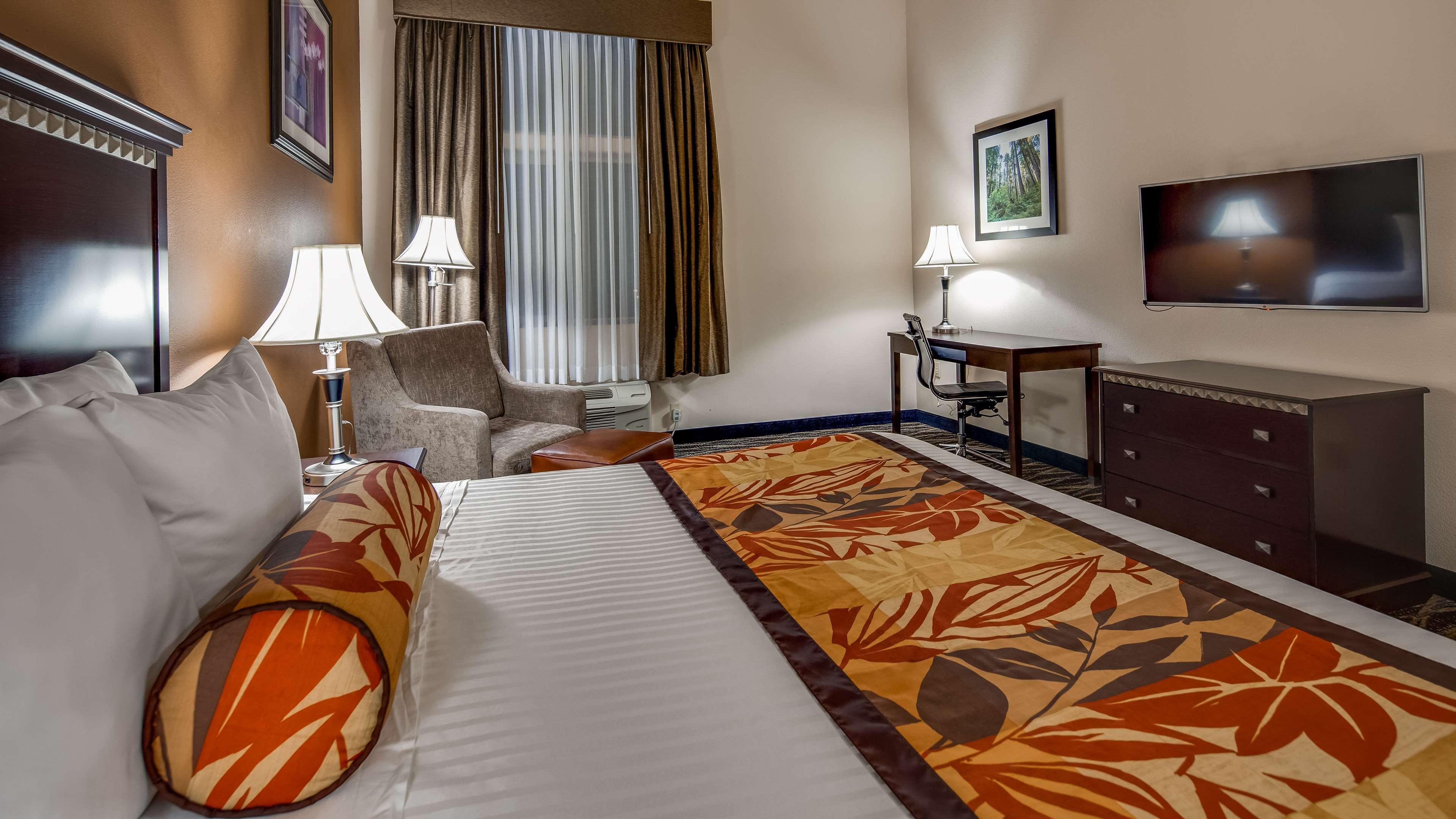 Best Western Plus Battleground Inn & Suites Battle Ground Eksteriør bilde