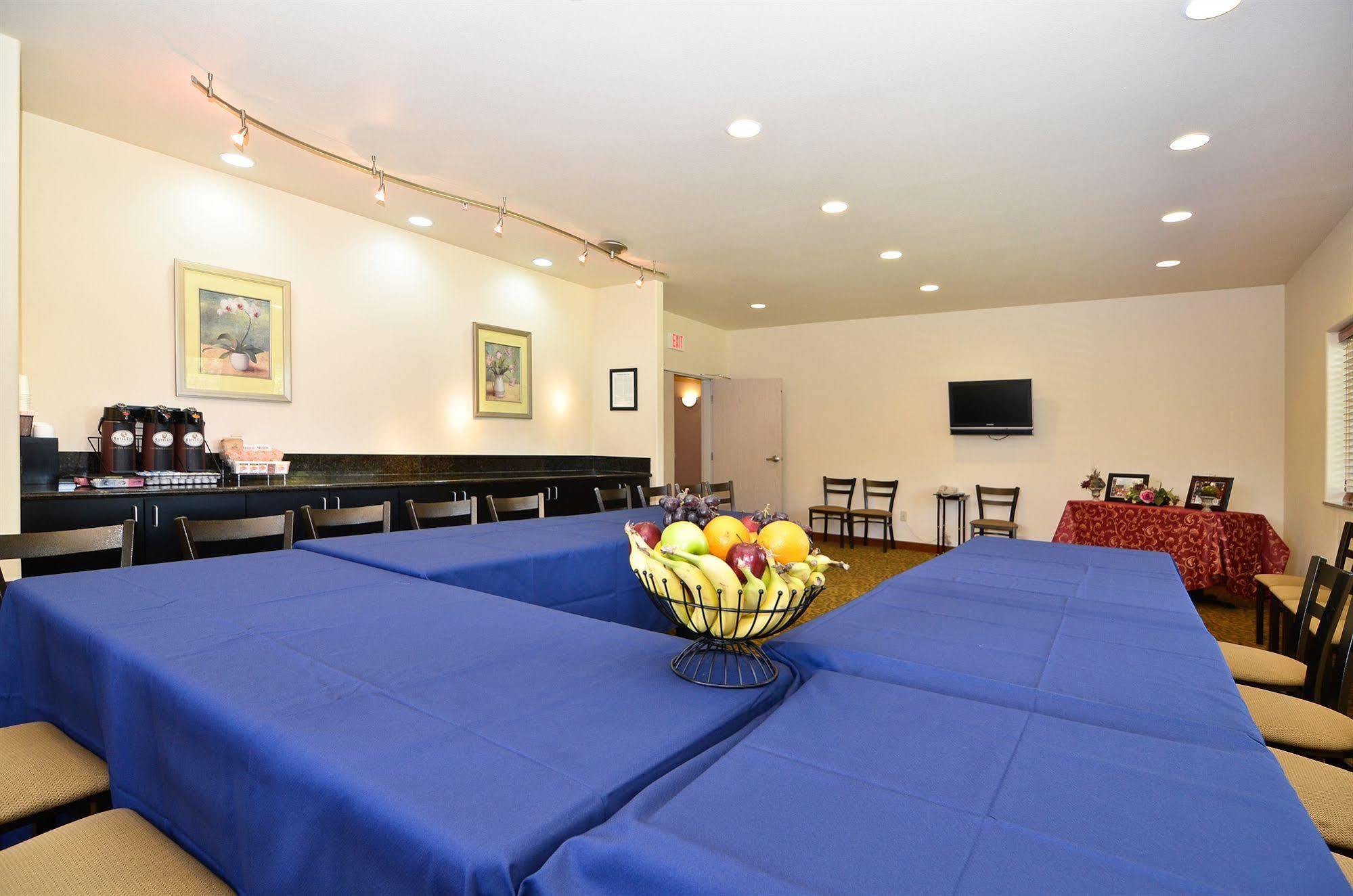 Best Western Plus Battleground Inn & Suites Battle Ground Eksteriør bilde